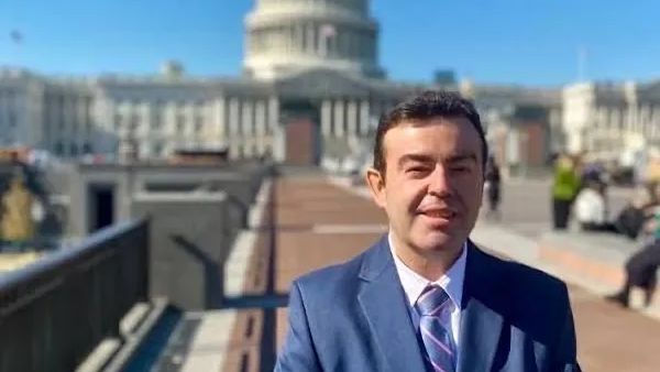 Isuf B. Bajrami: Kosova ka nevojë për bashkim, propozon Faton Bislimin për president