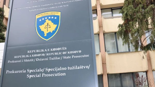 Aktakuzë ndaj një personi për grup kriminal dhe mashtrim me kredi