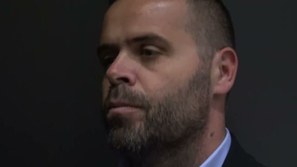 Radio Policia, përpjekje e Qeverisë për të kontrolluar informacionin