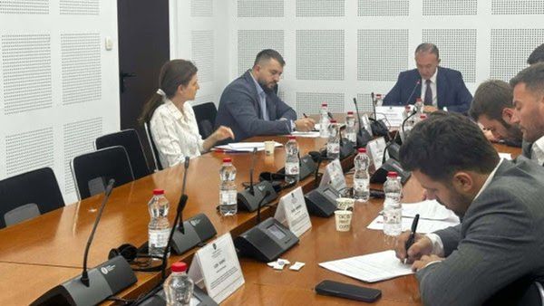 Mungesa e kuorumit pengon mbledhjen e Komisionit për Ekonomi