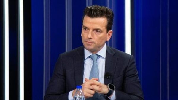 Shehaj ironizon postimin e Ramës me luan: Veliaj bëri të njëjtën gjë para arrestimit nga…
