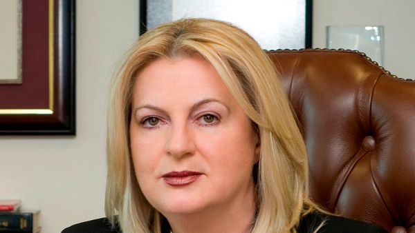 Edita Tahiri kritikon Kurtin për dialogun dhe Asociacionin