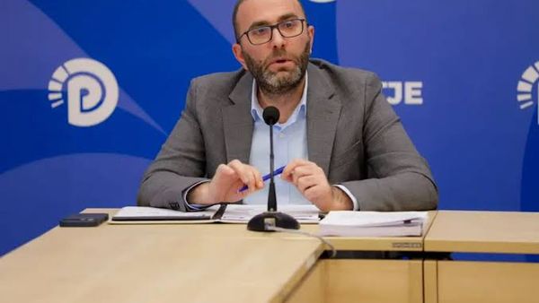Bardhi dënon kërcënimin ndaj Toskës dhe kërkon reagimin e organeve kompetente