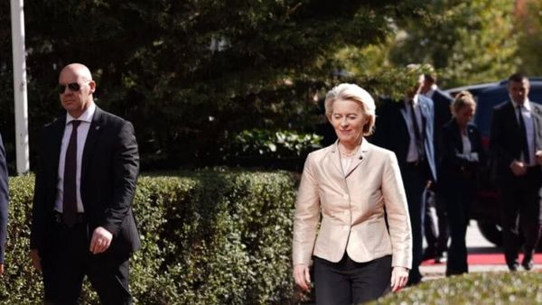 Ursula von der Leyen zhvis vizitën në Kosovë dhe takon krerët institucionalë
