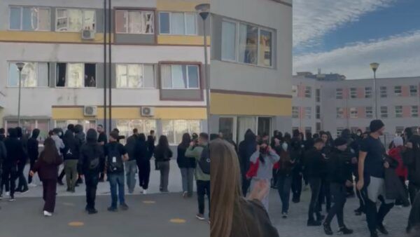 Të rinjtë në Lezhë dalin në protestë dhe bëjnë thirrje për bojkot mësimi