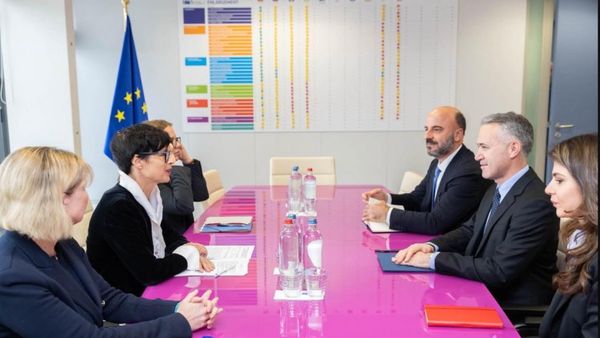 Zulfaj kërkon në Bruksel hapa për anëtarësimin e Kosovës në BE