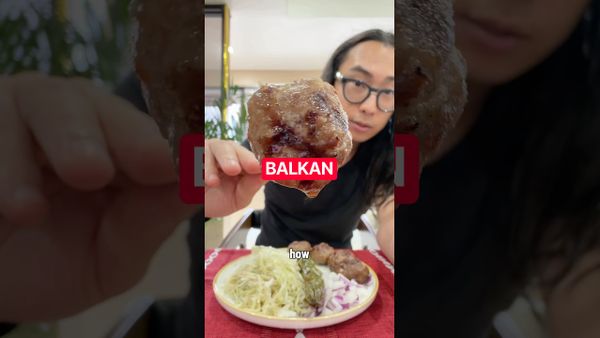 Videoja virale e influencerit mbush plot restorantin në Teksas