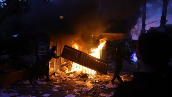 OSBE dhe BE reagojnë ndaj protestave: Dhuna s’ka vend në demokraci