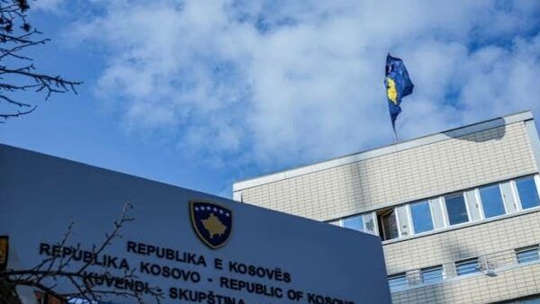 Komisioni për Siguri mblidhet për ndryshimet në Buxhetin e Kosovës
