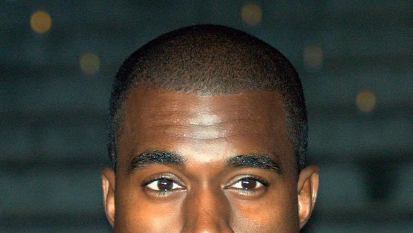 Zbardhen detajet e sherrit të fshehur mes Kanye West dhe familjes Kardashian