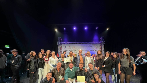 Qendra Kulturore Anamorava fiton vendin e pare ne Folk Fest Shtimja