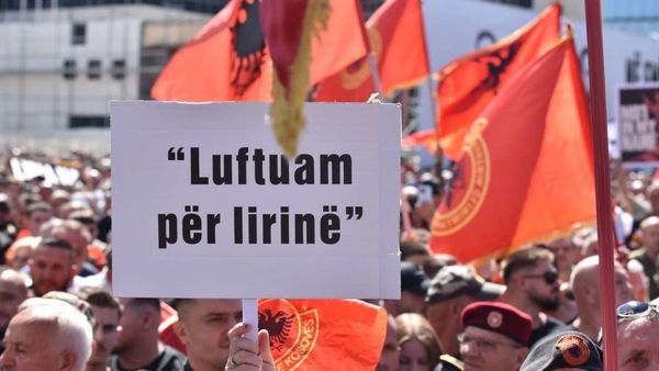 Protesta në Bruksel dhe Danimarkë për çlirimtarët