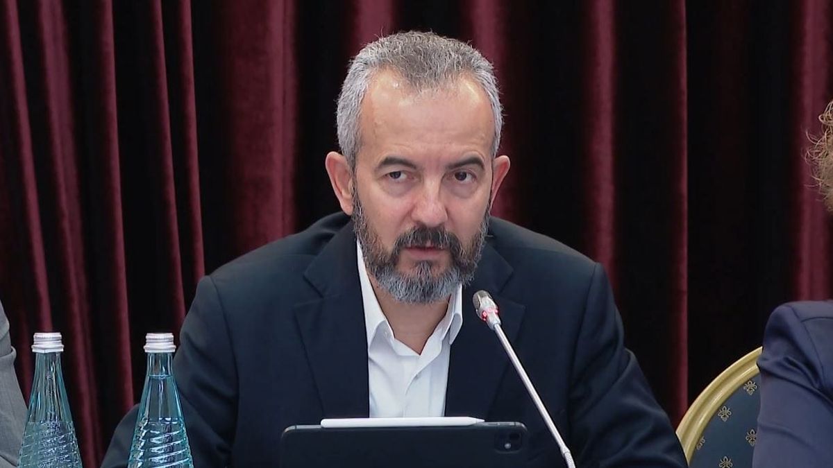 Pse e quan Celibashi domosdoshmëri depolitizimin e komisioneve zgjedhore?