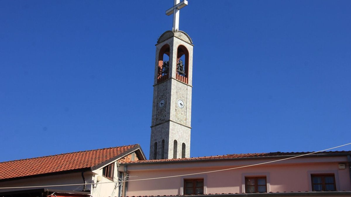 Kisha françeskane e Shkodrës, ku At Zef Pllumi shërbeu e u varros · ShkelzenRexha