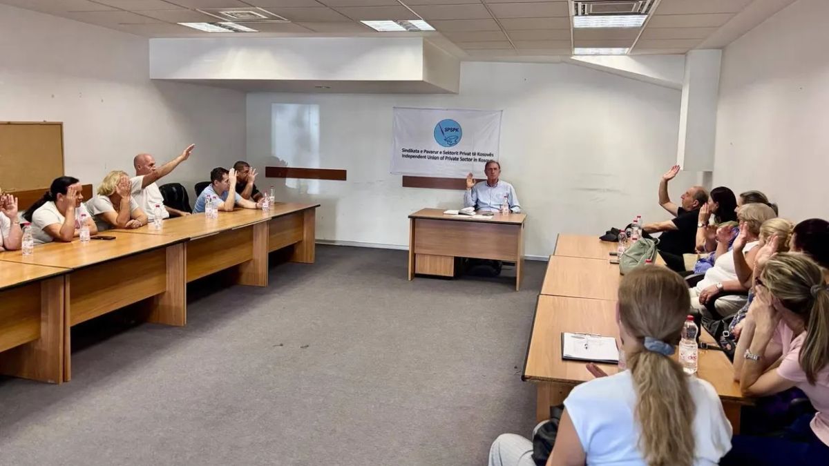 Punëtorët teknikë paralajmërojnë grevë nga 1 shtatori në Prishtinë