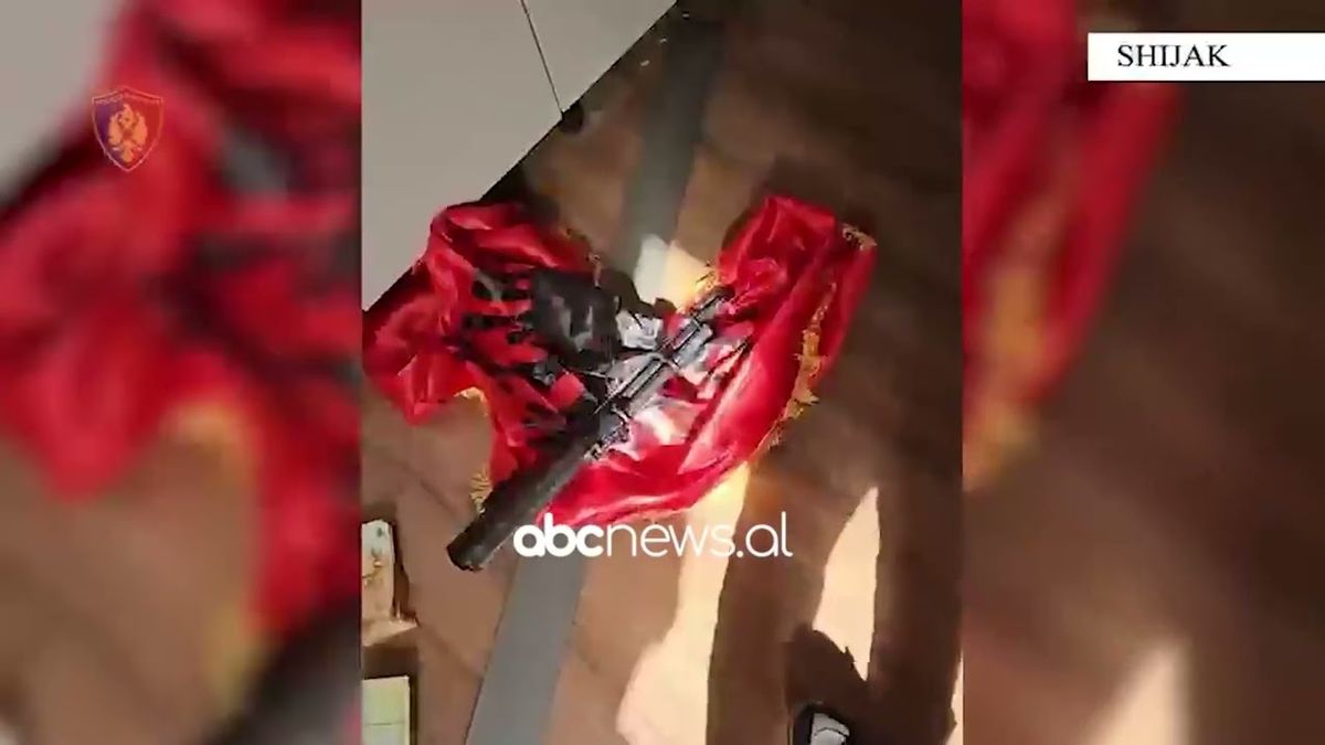 Arrestohet 32-vjeçari në Shijak pasi iu gjetën armë dhe para në banesë