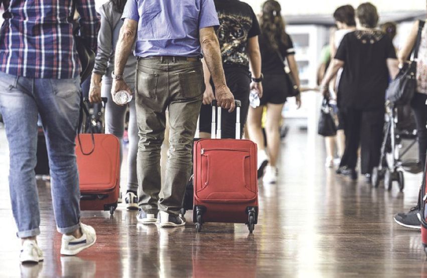 Banka Botërore paralajmëron: emigracioni dhe plakja ngadalësojnë ekonominë shqiptare
