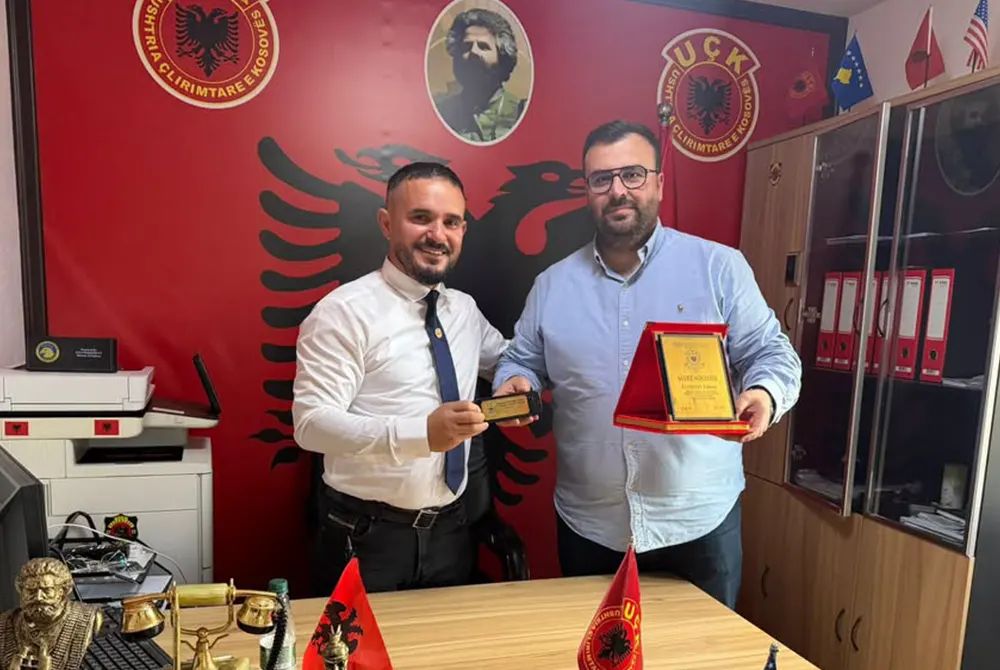 OVL-UÇK ndan mirënjohje për biznesmenin Florent Emini
