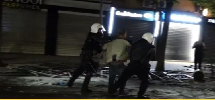 Organizatat e gazetarëve dënojnë dhunën e policisë gjatë protestave