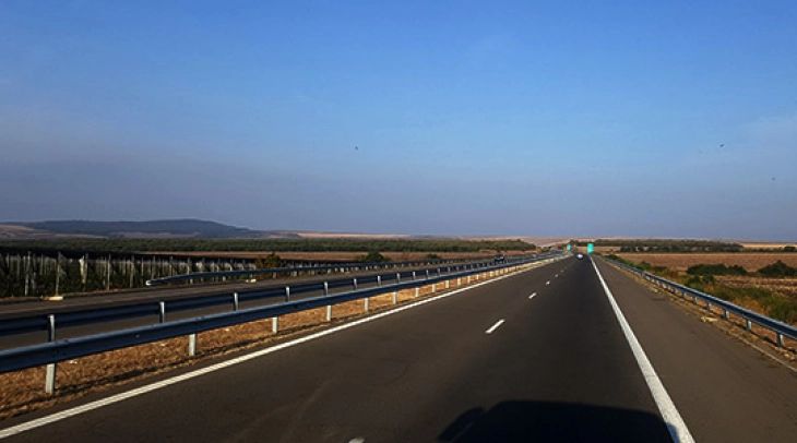 Komunikacioni pa pengesa në rrugët shtetërore