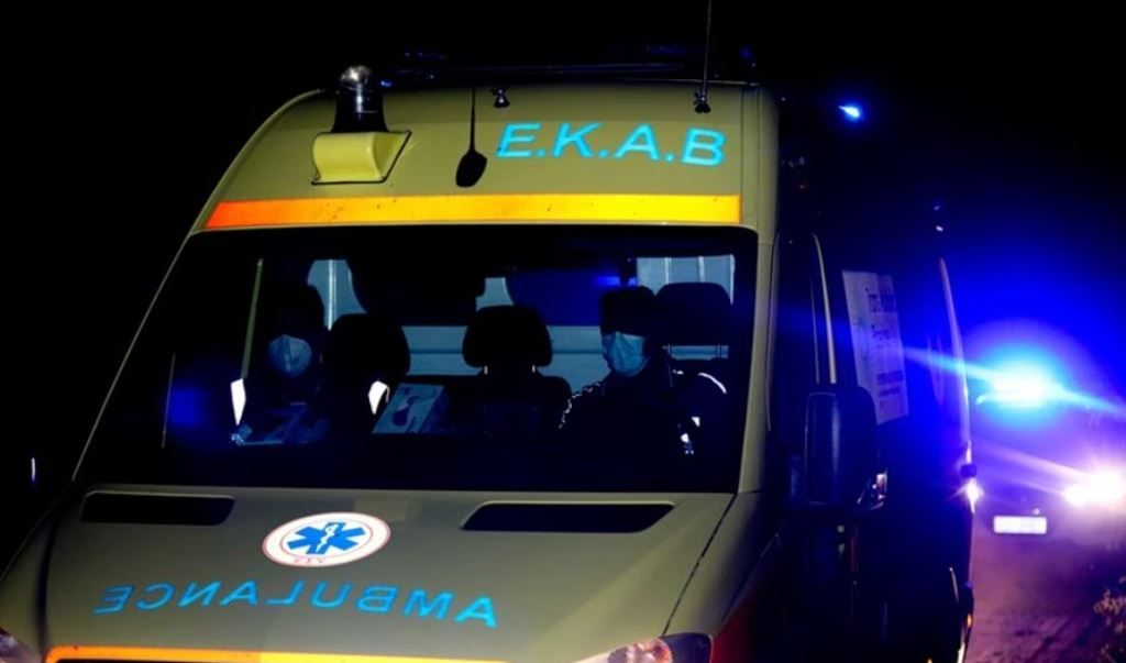 Policia greke kërkon 17-vjeçarin për plagosjen me thikë të shqiptarit