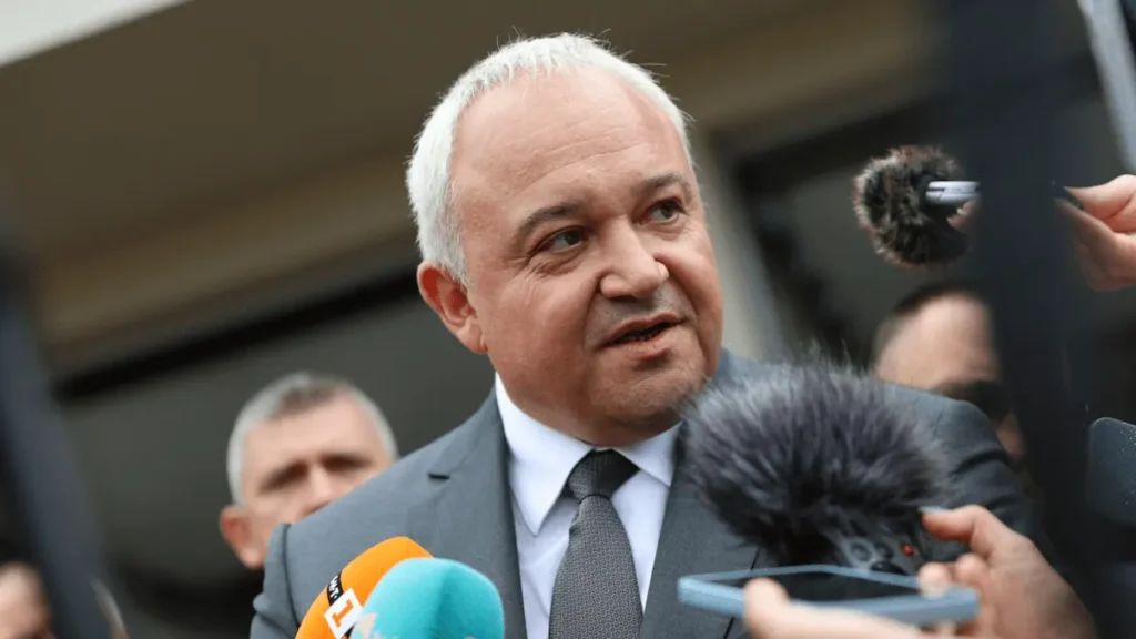 Bullgaria shqyrton sigurim personal për Iva Mihajllovën