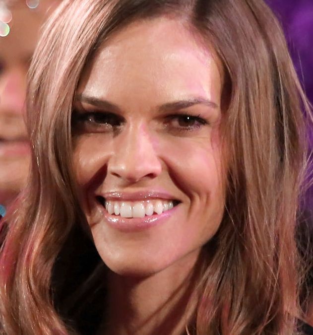 Aktorja Hilary Swank njofton shtatzëninë e tretë