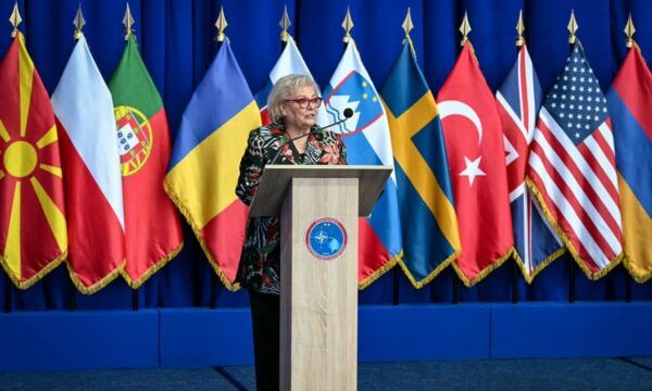 Presidentja: KFOR-i mbetet jetik në arkitekturën e sigurisë
