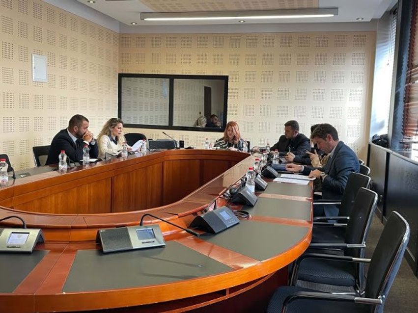 Hapet konkursi për Avokatin e Popullit me kërkesë të kryetares së Kuvendit