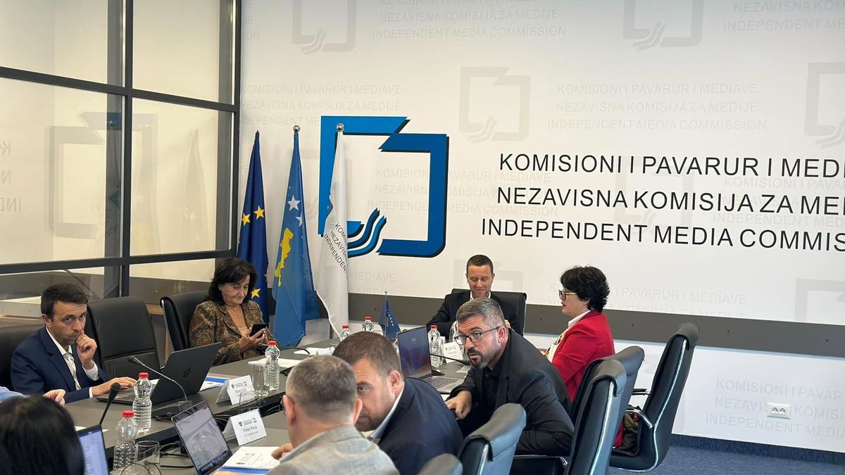KPM-ja miraton transmetimin eksperimental për Radio Policia