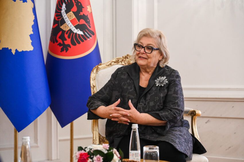 Presidentja Shiroka Pula kërkon hetim për vrasjen e dyfishtë në Gjilan