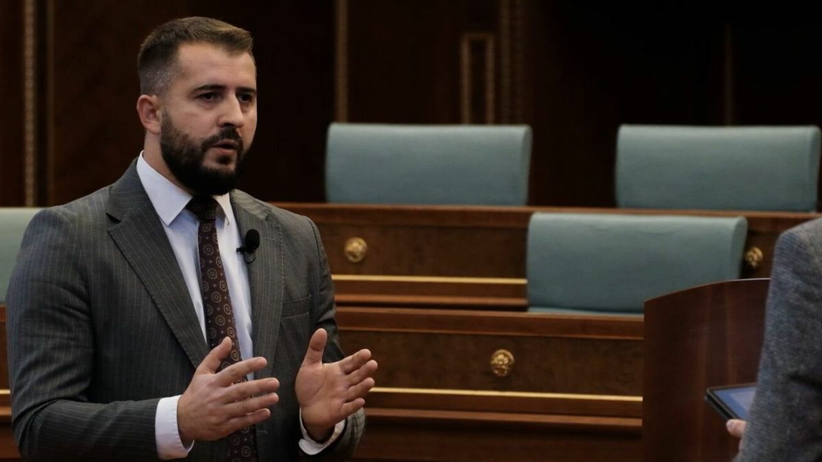 Lushtaku: Protestat e 16 shtatorit detyruan Kurtin të ndryshojë qasjen për Ligjin e…