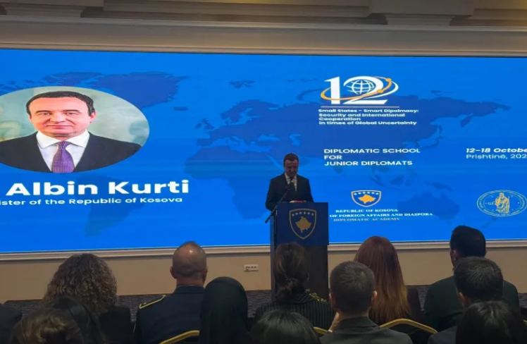 Kurti thekson rëndësinë e anëtarësimit në KiE dhe Interpol