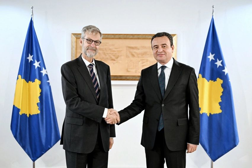 Kurti priti zv.presidentin e EIB për modernizimin e spitaleve