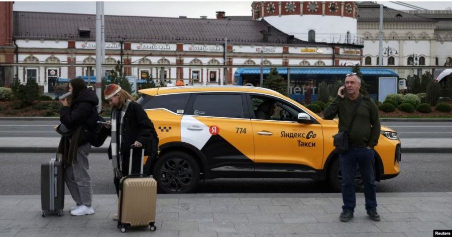 Sulmet ukraineze me dronë godasin qendrat e të dhënave të Yandex-it në Rusi, ndërprerje…