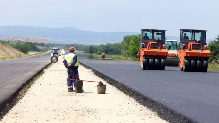 Fillon ndërtimi i autostradës Bukojçan–Kërçovë
