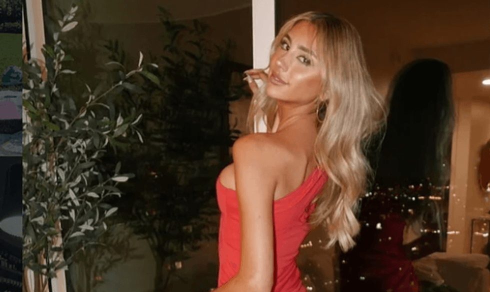 Scarlet Stallone shkëlqen në ngjarjen PaleyFest krah prindërve
