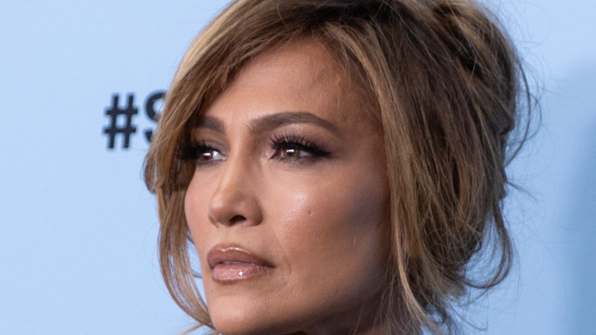 Jennifer Lopez shfaqet në formë të shkëlqyer fizike pas stërvitjes