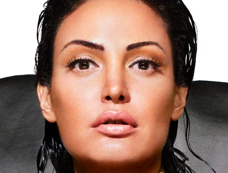 Bleona Qereti lë SHBA dhe nis projektin me 20 këngë të vjetra shqiptare