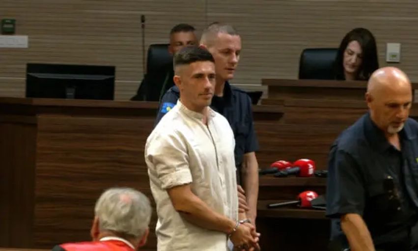 Vazhdon rigjykimi i Endrit Nikës në Gjykatën Themelore të Prishtinës