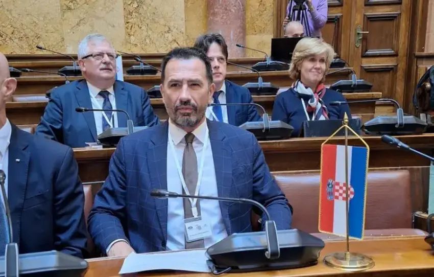 Peternel: Kroacia të mbajë qëndrim të vendosur ndaj Serbisë