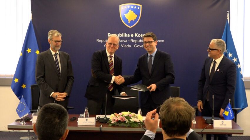 Kosova lidh marrëveshje 41 milionë euro për shëndetësinë