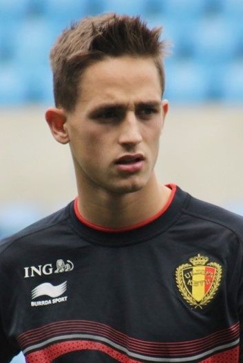 Rrëfimi i karrierës së Adnan Januzajt nga Manchester United te Sevill