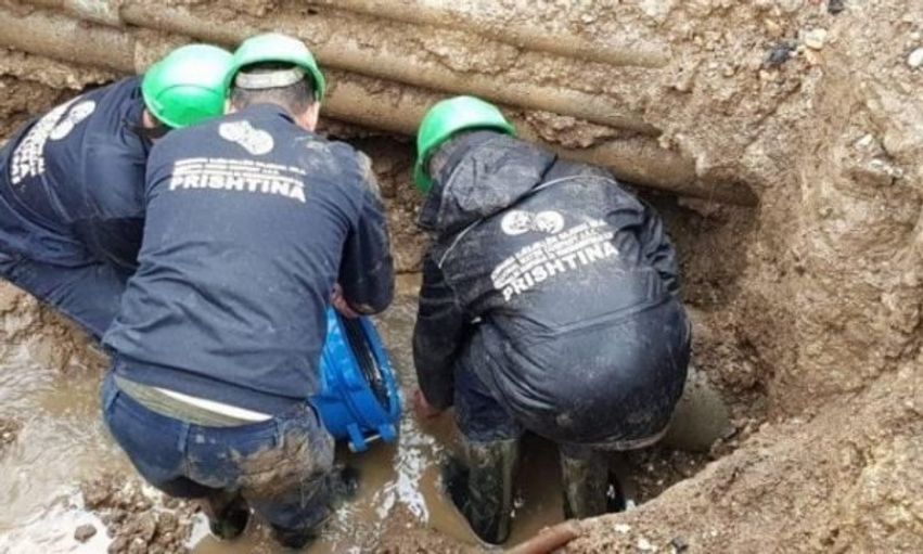 Defekti në gyp lë pa ujë një pjesë të madhe të Prishtinës