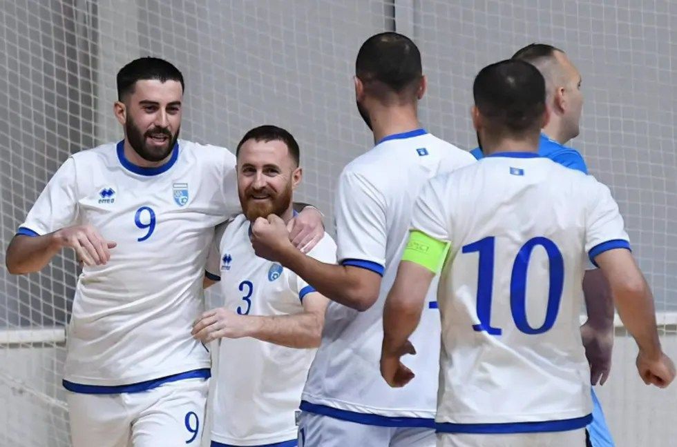 Kosova mposht Gjeorgjinë në futsall pas një përmbysjeje spektakolare