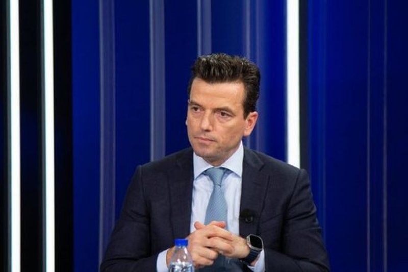 Shehaj ironizon postimin e Ramës me luan: Veliaj bëri të njëjtën gjë para arrestimit nga…