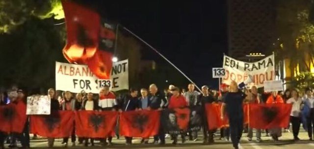Studentët thërrasin protestë mbarëkombëtare më 13 tetor