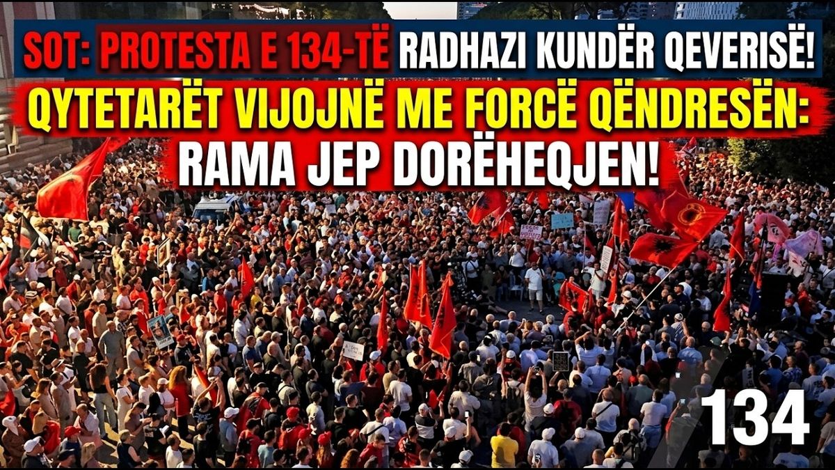 Protestuesit mbyllin fjalimet dhe nisin marshimin në Tiranë