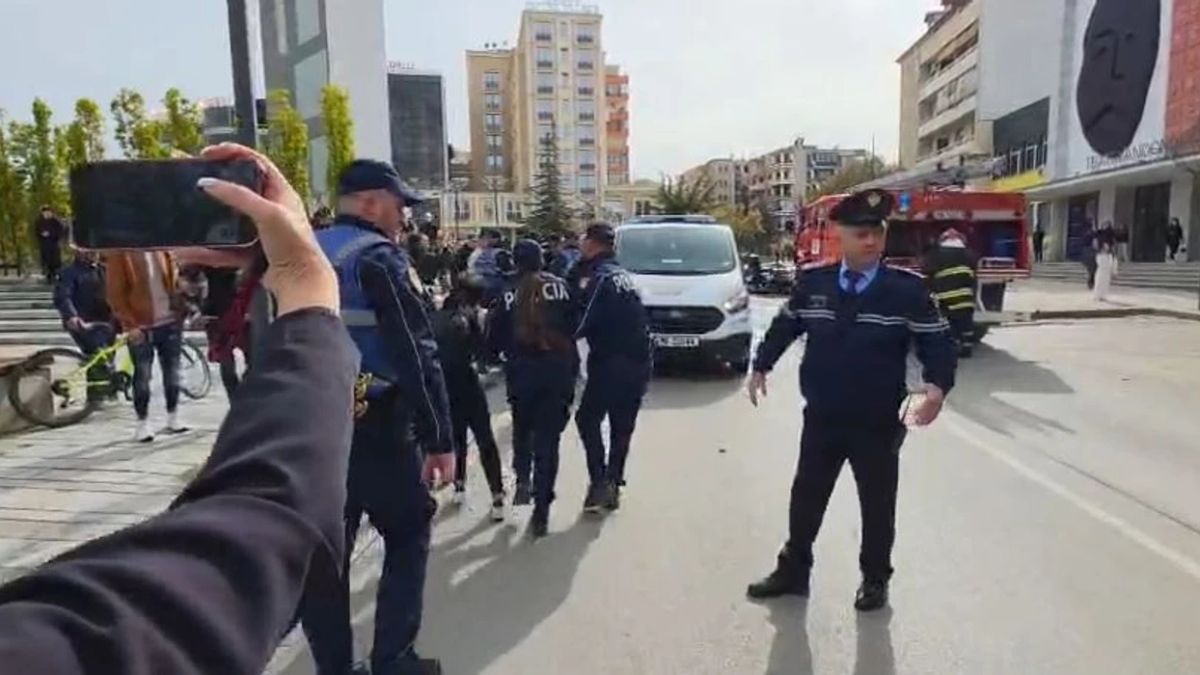 Mbi 20 të rinj të shoqëruar pasi përfundoi protesta në Korçë