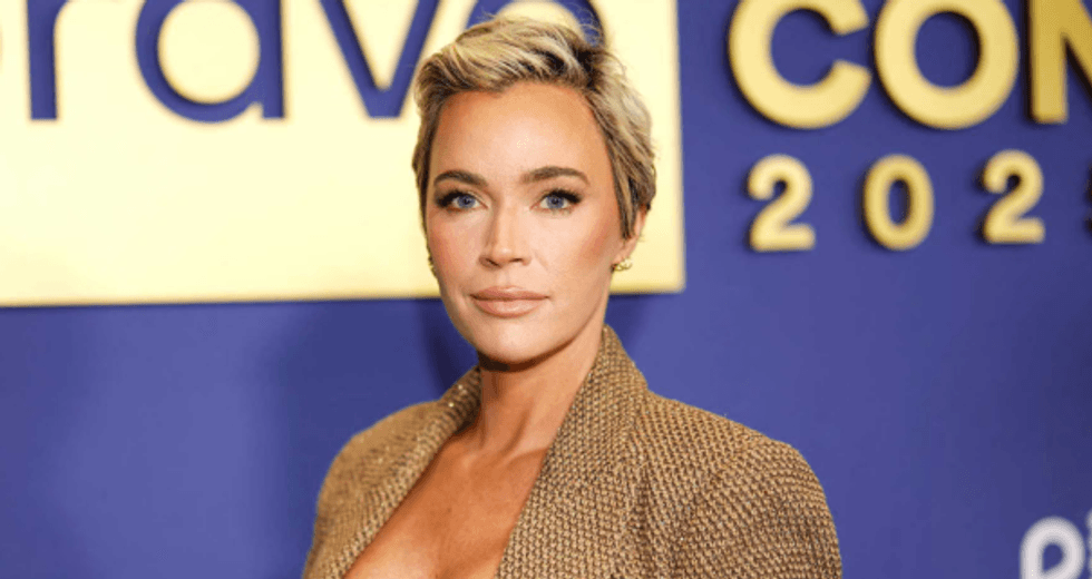 Aktorja Teddi Mellencamp kryen ndërhyrje estetike gjatë trajtimit